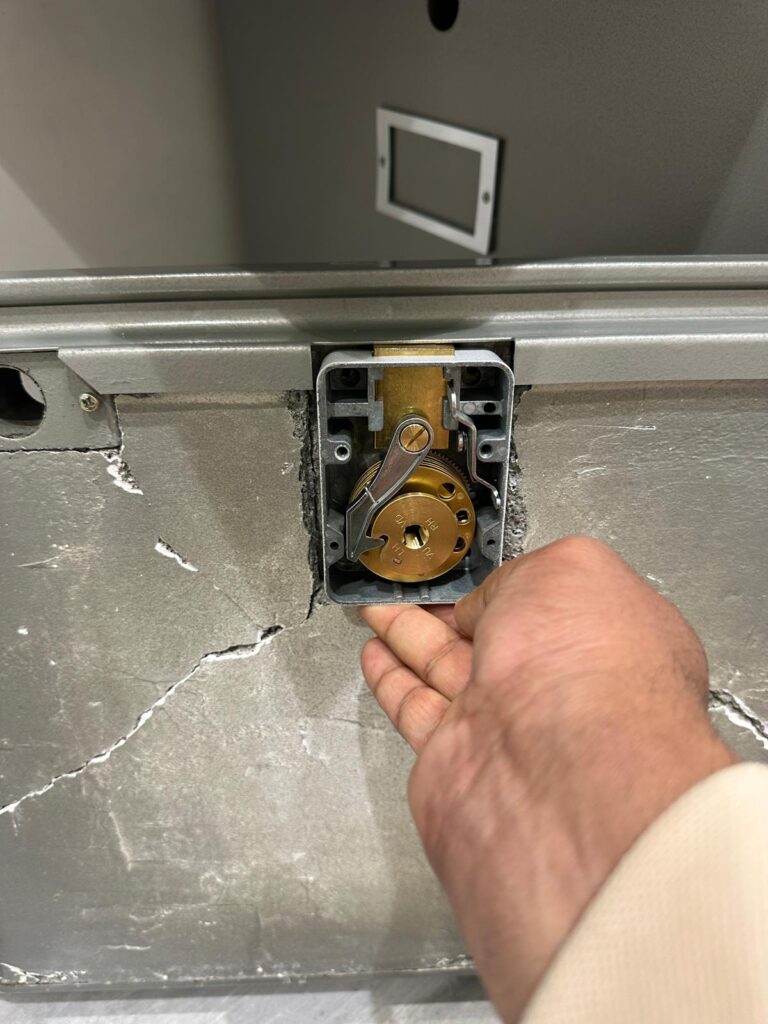 Lock Maintenance in qatar doha locksmith alebhar